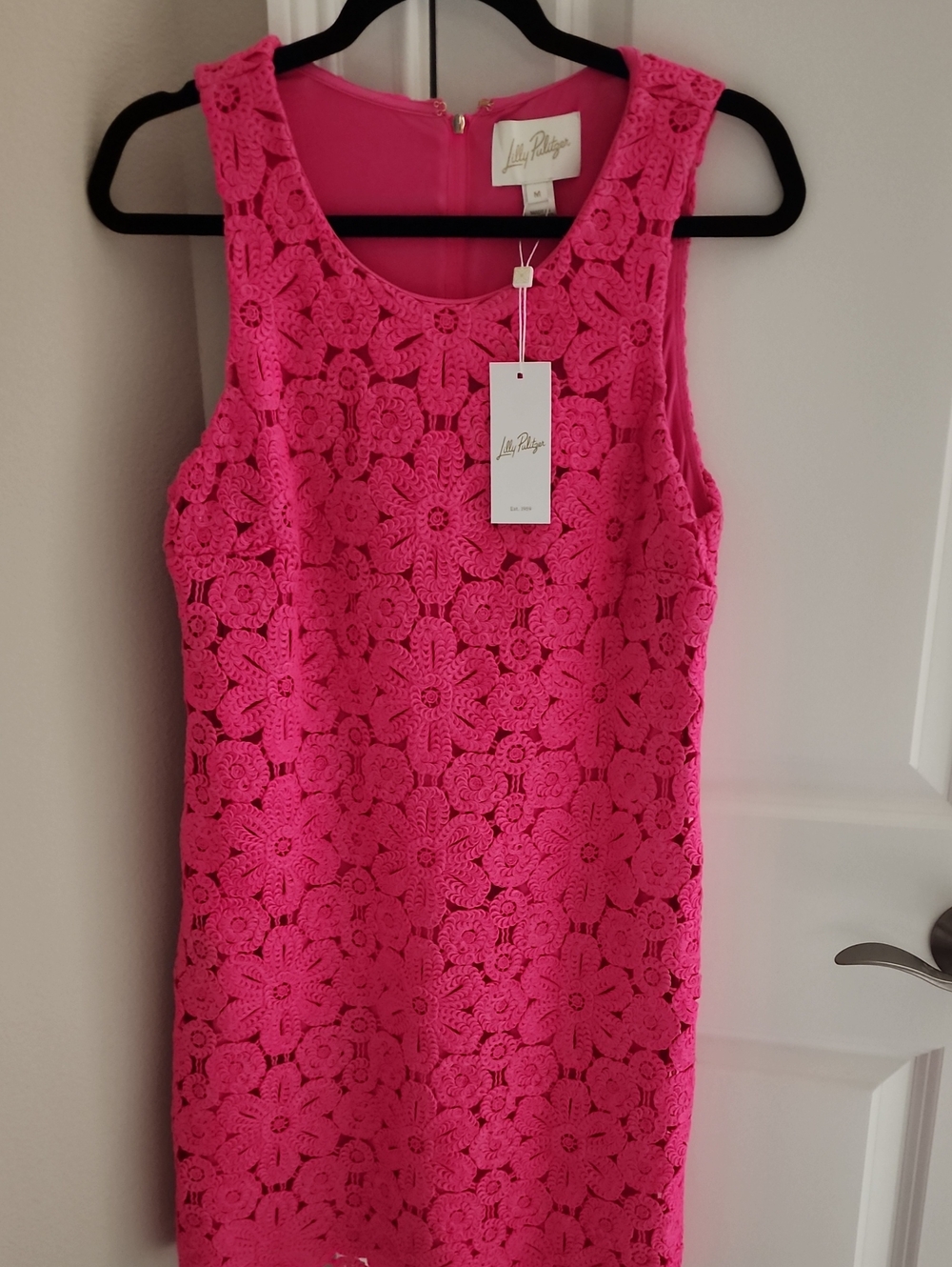 Lilly Pulitzer Hot Pink Floral Crochet  Dress Size Med